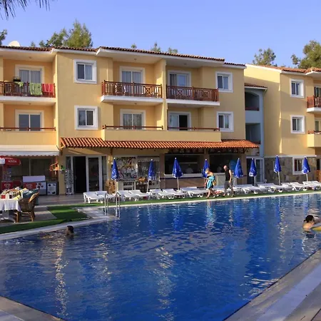 Pine Villas & * Kusadasi