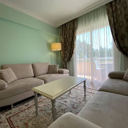 Pine Villas & * Kusadasi
