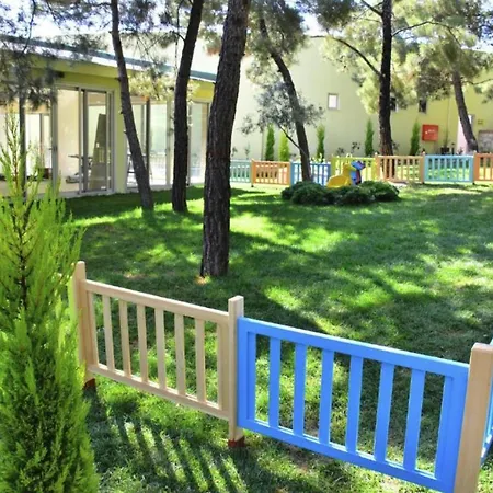 Pine Villas & * Kusadasi