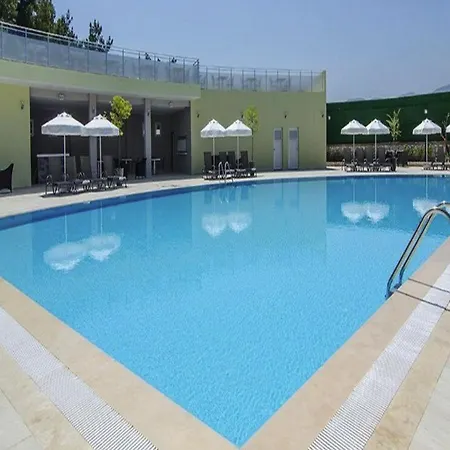 Pine Villas & Apartment
